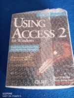 Recycled Product - Que Using Access 2 Manual